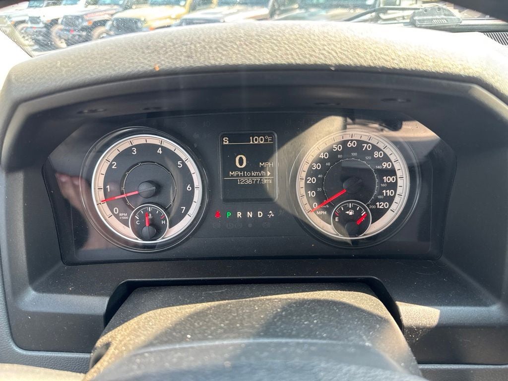 2017 RAM 1500 SLT