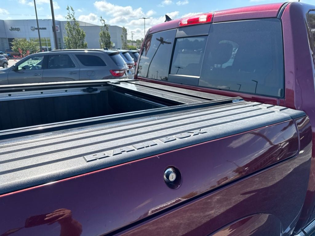 2017 RAM 1500 Limited Crew Cab 4x4 5'7' Box