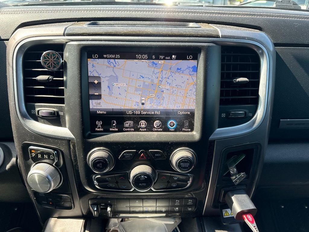 2017 RAM 1500 Limited Crew Cab 4x4 5'7' Box