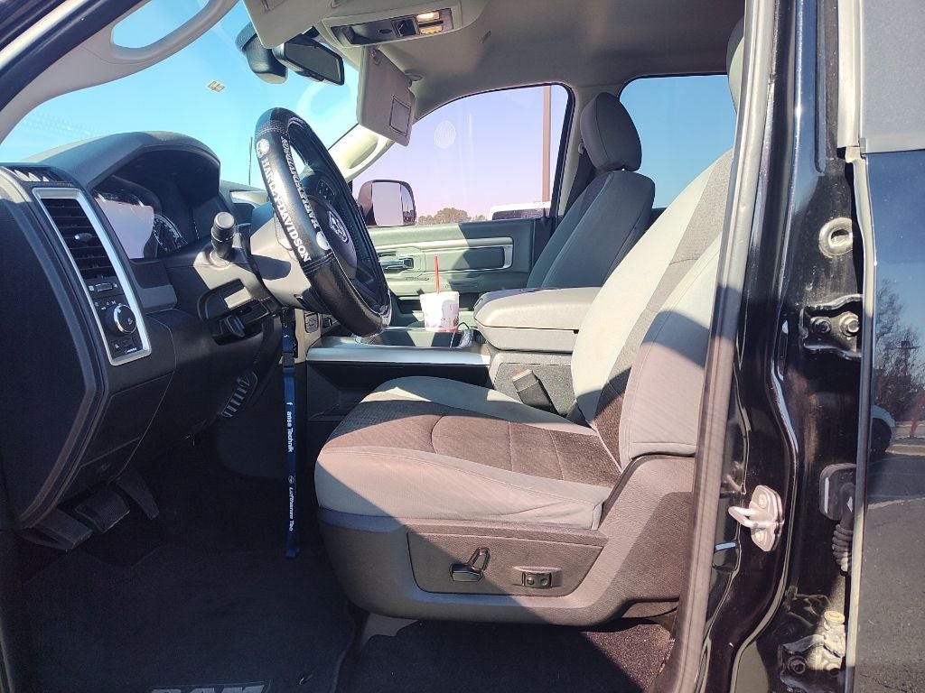 2019 RAM 1500 Classic Big Horn Crew Cab 4x4 6'4' Box