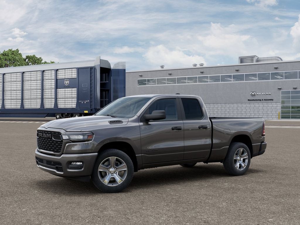 2026 RAM 1500 RAM 1500 EXPRESS QUAD CAB 4X2 6'4' BOX