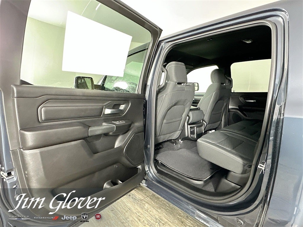 2026 RAM 1500 RAM 1500 EXPRESS CREW CAB 4X2 5'7' BOX