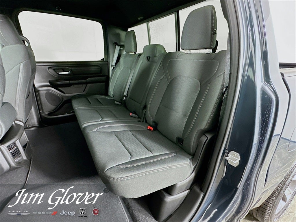 2026 RAM 1500 RAM 1500 EXPRESS CREW CAB 4X2 5'7' BOX