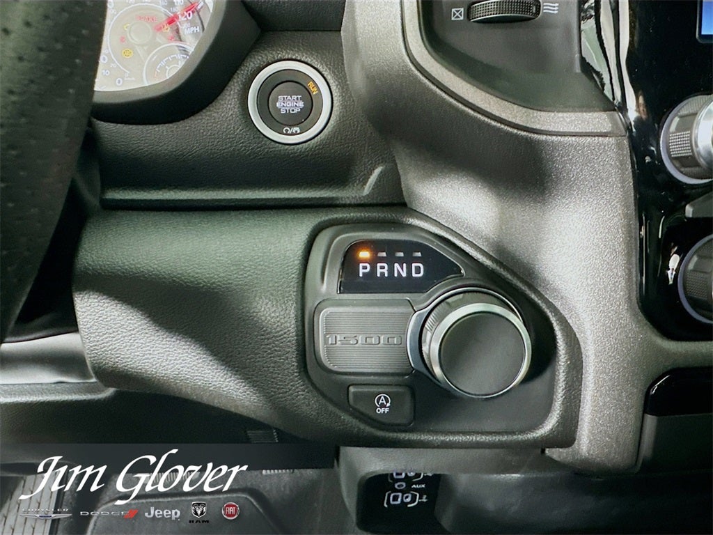 2026 RAM 1500 RAM 1500 EXPRESS CREW CAB 4X2 5'7' BOX