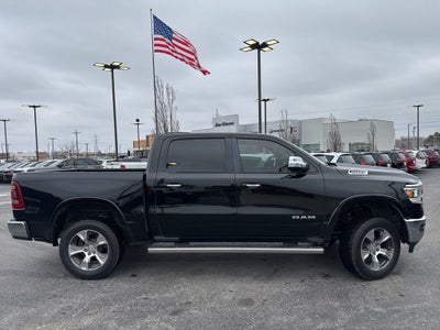2019 RAM 1500 Laramie Crew Cab 4x2 5'7' Box