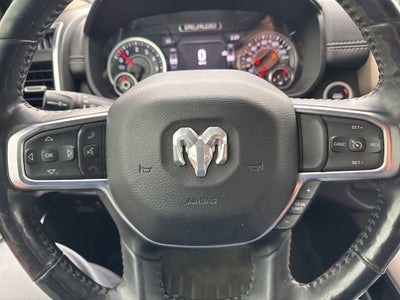 2019 RAM 1500 Laramie Crew Cab 4x2 5'7' Box