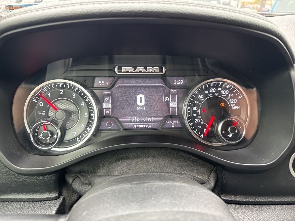 2019 RAM 1500 Laramie Crew Cab 4x2 5'7' Box