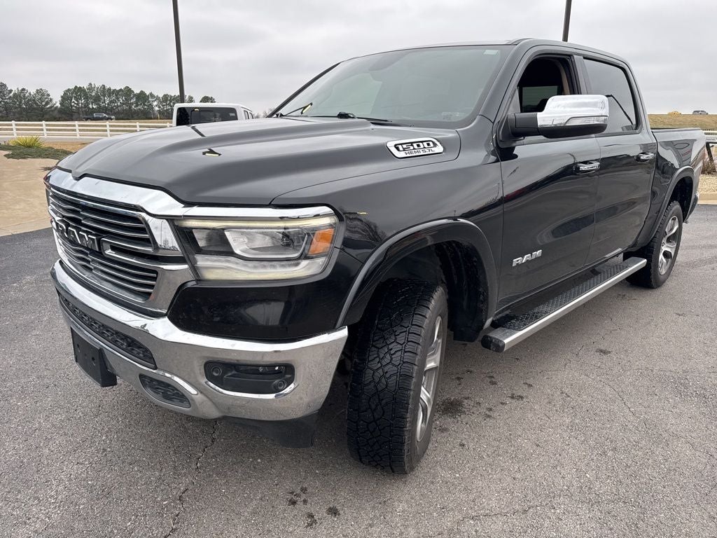 2019 RAM 1500 Laramie Crew Cab 4x2 5'7' Box