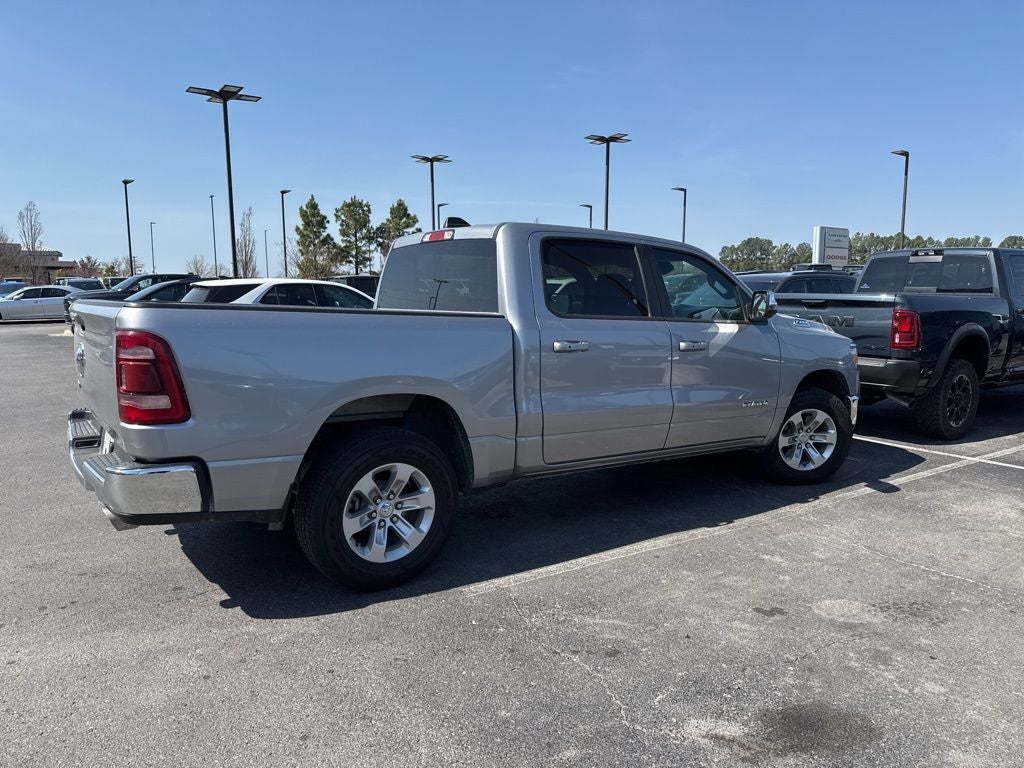 2024 RAM 1500 Laramie Crew Cab 4x2 5'7' Box