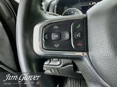 2022 RAM 1500 Laramie Crew Cab 4x2 5'7' Box