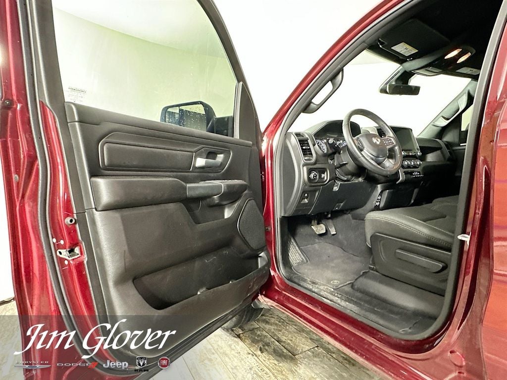 2025 RAM 1500 Tradesman Quad Cab 4x4 6'4' Box