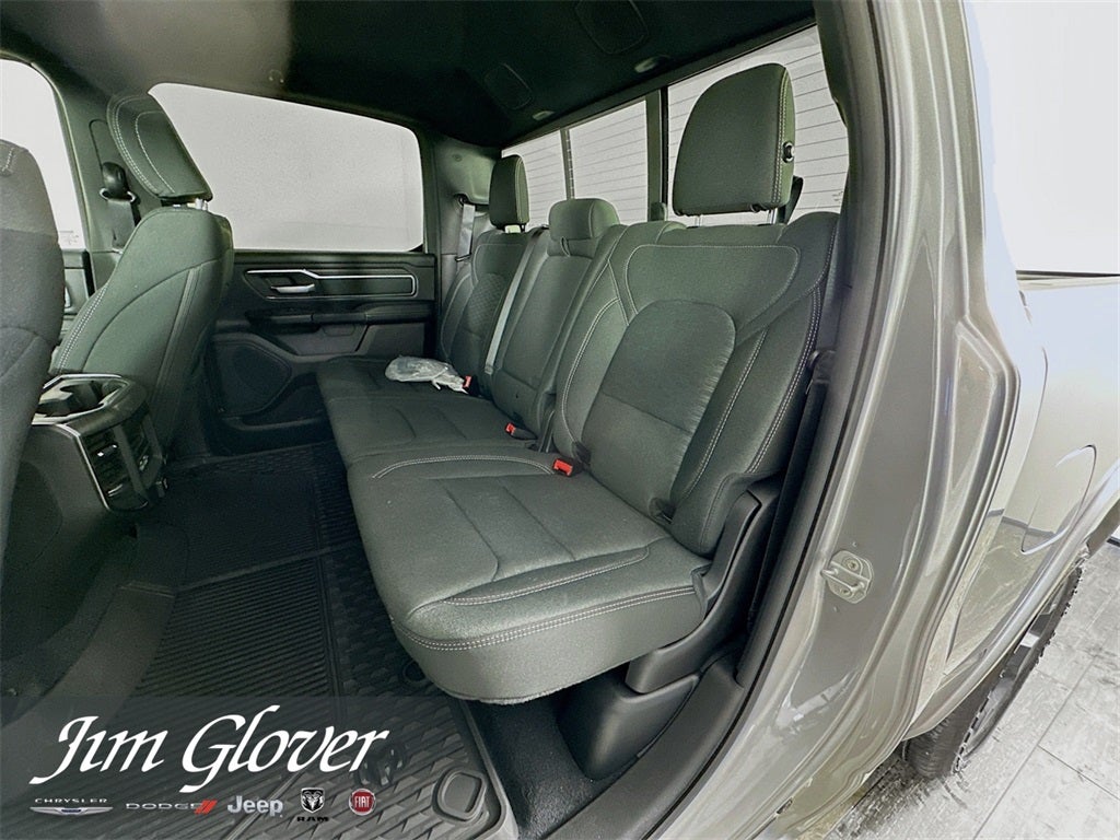 2025 RAM 1500 Big Horn Crew Cab 4x4 5'7' Box