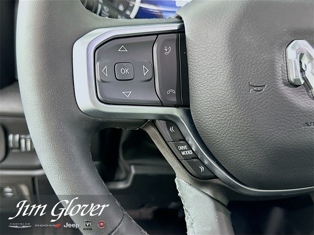 2025 RAM 1500 Big Horn Crew Cab 4x4 5'7' Box