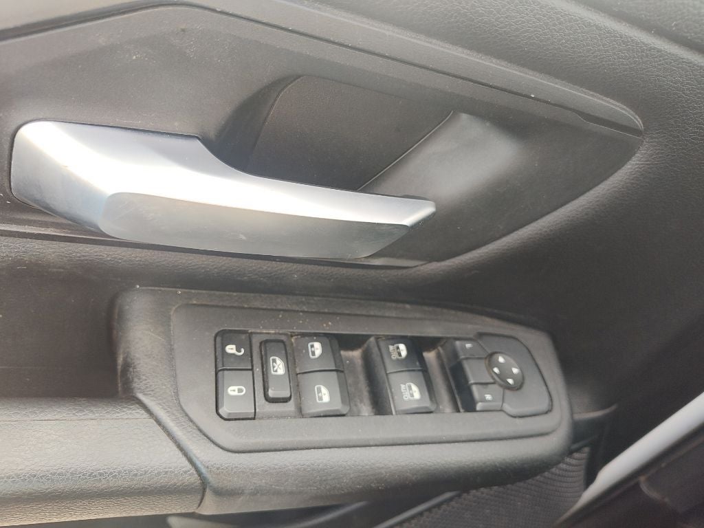 2025 RAM 1500 Tradesman Crew Cab 4x4 5'7' Box