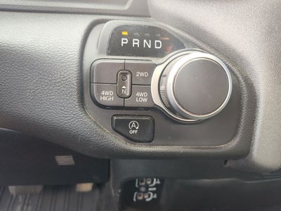 2025 RAM 1500 Tradesman Crew Cab 4x4 5'7' Box