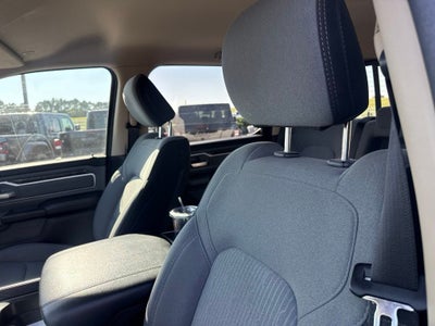 2020 RAM 1500 Lone Star Crew Cab 4x4 6'4' Box
