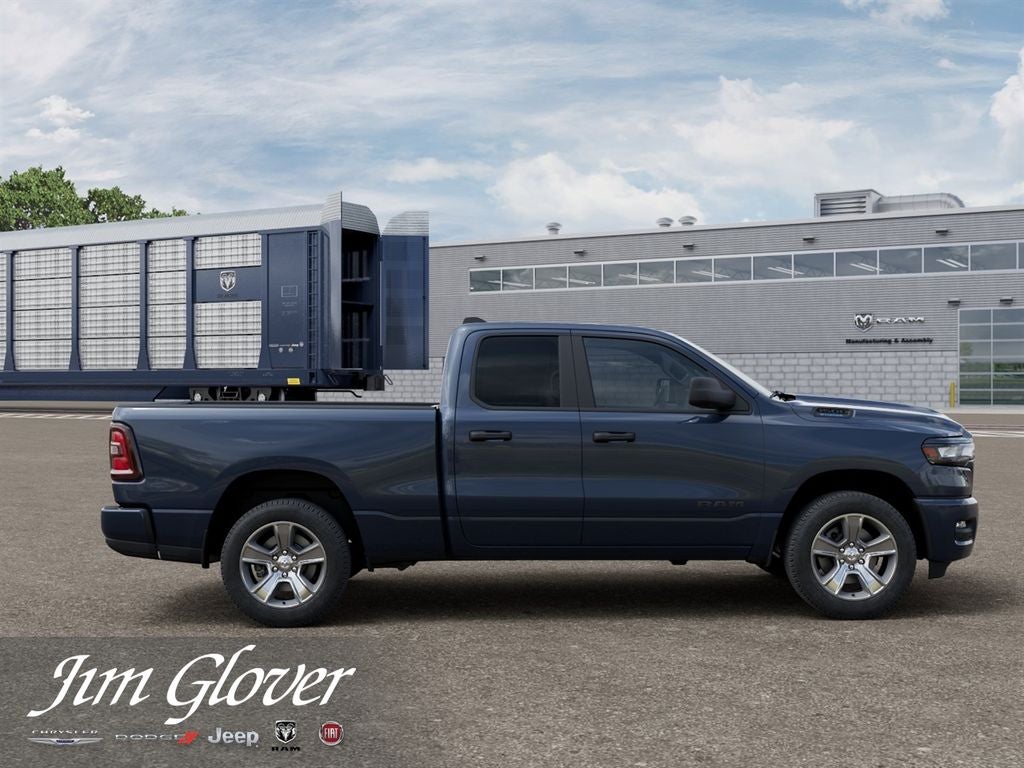 2026 RAM 1500 RAM 1500 EXPRESS QUAD CAB 4X2 6'4' BOX