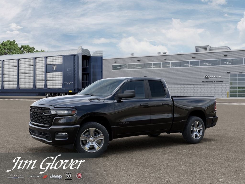 2026 RAM 1500 RAM 1500 EXPRESS QUAD CAB 4X2 6'4' BOX