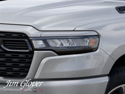 2026 RAM 1500 RAM 1500 EXPRESS QUAD CAB 4X2 6'4' BOX