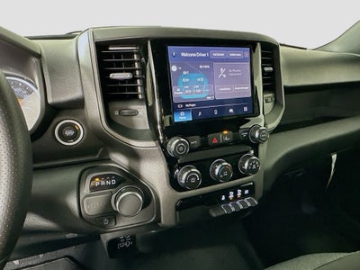 2026 RAM 1500 RAM 1500 EXPRESS QUAD CAB 4X2 6'4' BOX