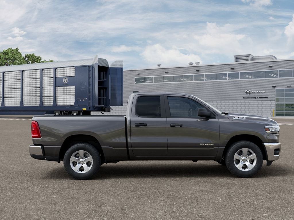2026 RAM 1500 RAM 1500 TRADESMAN QUAD CAB 4X2 6'4' BOX
