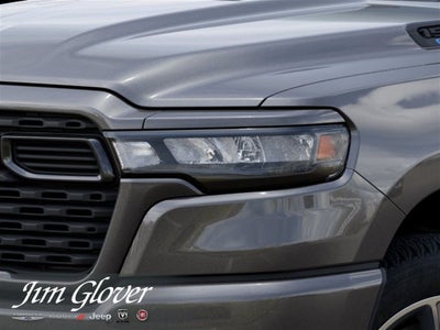 2026 RAM 1500 RAM 1500 EXPRESS QUAD CAB 4X2 6'4' BOX