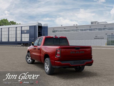2026 RAM 1500 RAM 1500 EXPRESS QUAD CAB 4X2 6'4' BOX