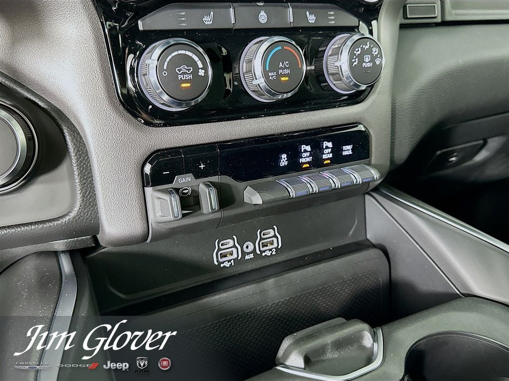 2026 RAM 1500 RAM 1500 BIG HORN CREW CAB 4X4 5'7' BOX