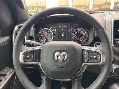 2025 RAM 1500 Big Horn Crew Cab 4x4 5'7' Box