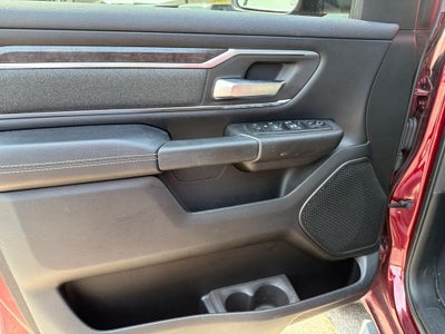 2019 RAM 1500 Big Horn/Lone Star Crew Cab 4x4 5'7' Box