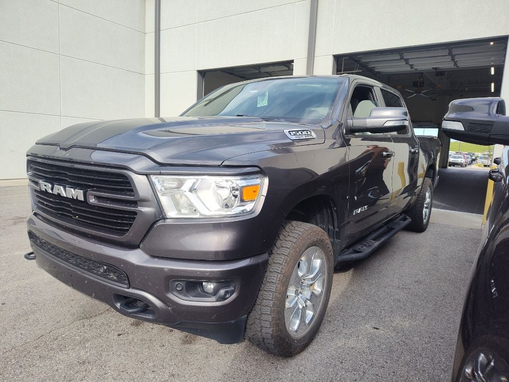 2020 RAM 1500 Big Horn Crew Cab 4x4 5'7' Box