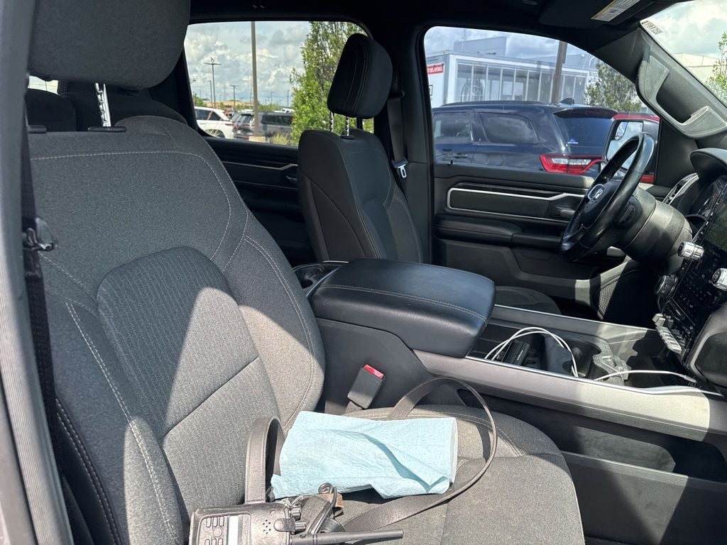 2020 RAM 1500 Big Horn Crew Cab 4x4 5'7' Box