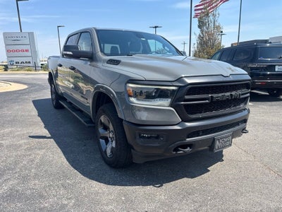 2020 RAM 1500 Big Horn Crew Cab 4x4 5'7' Box