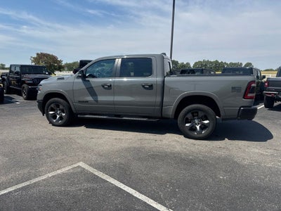 2020 RAM 1500 Big Horn Crew Cab 4x4 5'7' Box