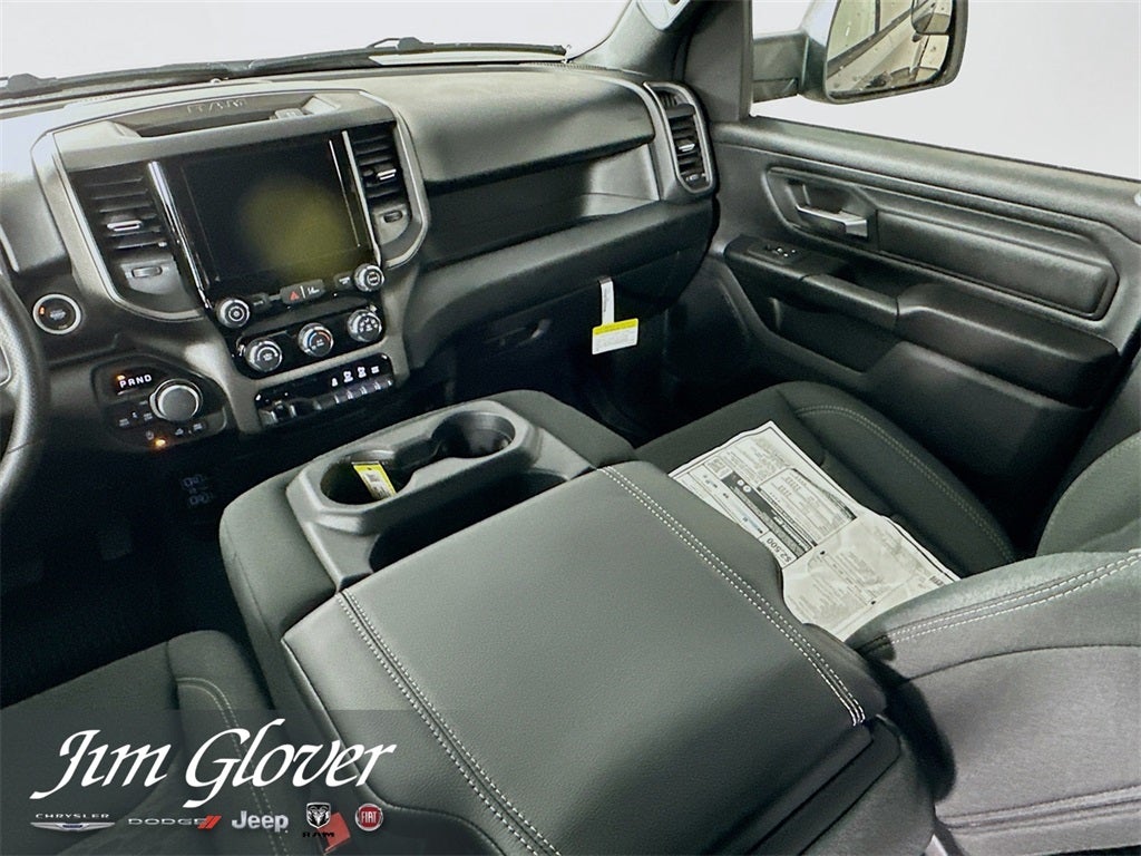 2026 RAM 1500 RAM 1500 WARLOCK CREW CAB 4X4 5'7' BOX