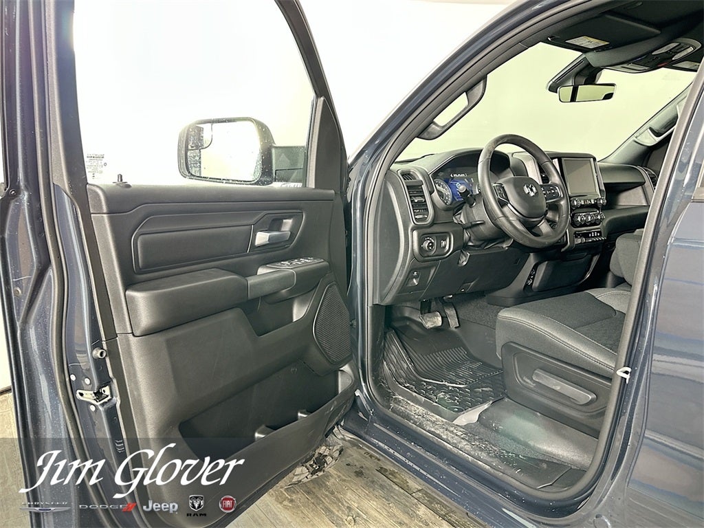 2026 RAM 1500 RAM 1500 WARLOCK CREW CAB 4X4 5'7' BOX