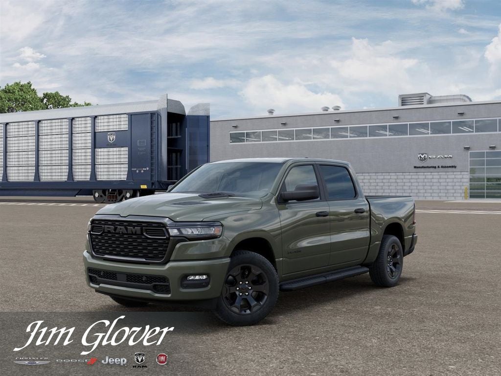 2026 RAM 1500 RAM 1500 EXPRESS CREW CAB 4X4 5'7' BOX