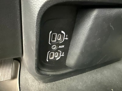 2024 RAM 1500 Tradesman Crew Cab 4x4 5'7' Box