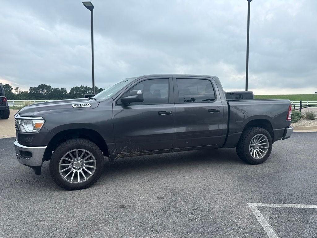 2024 RAM 1500 Tradesman Crew Cab 4x4 5'7' Box