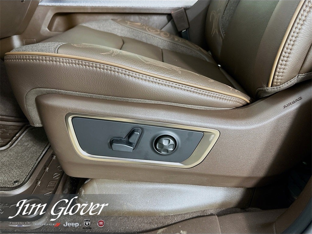 2026 RAM 1500 RAM 1500 LIMITED LONGHORN CREW CAB 4X4 5'7' BOX