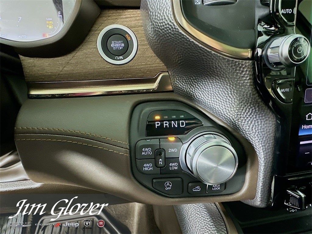 2026 RAM 1500 RAM 1500 LIMITED LONGHORN CREW CAB 4X4 5'7' BOX