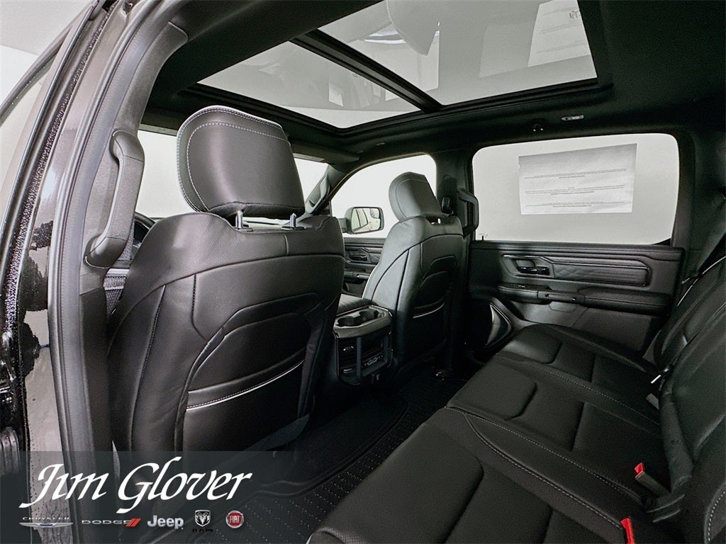 2026 RAM 1500 RAM 1500 LIMITED CREW CAB 4X4 5'7' BOX