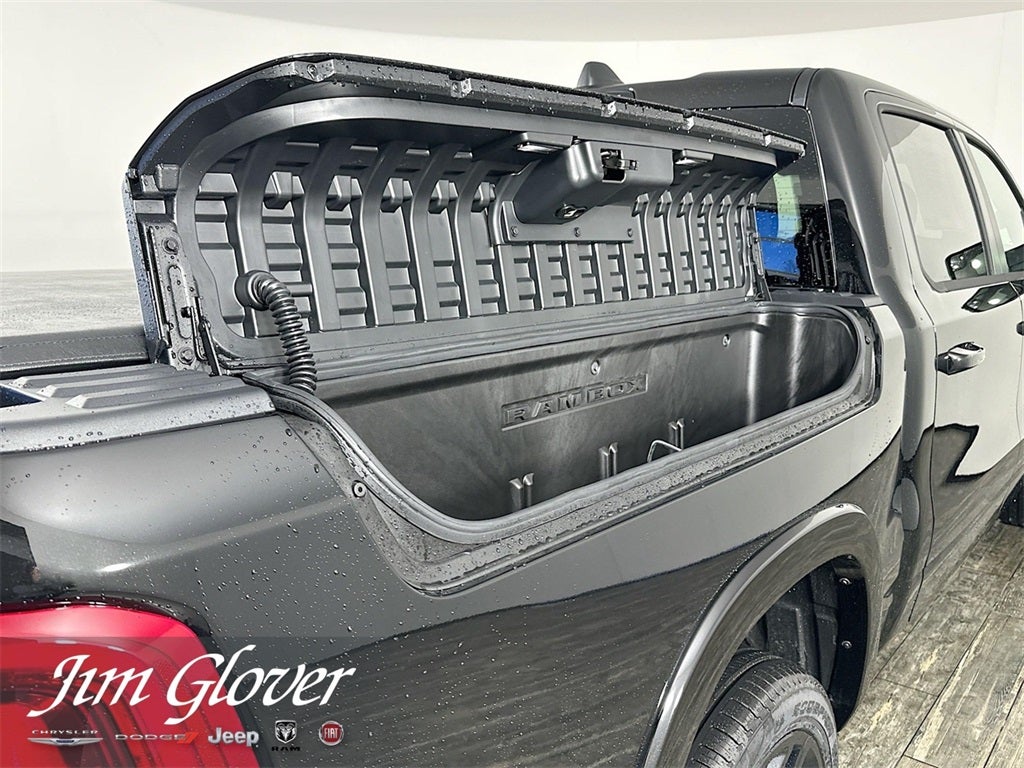 2026 RAM 1500 RAM 1500 LIMITED CREW CAB 4X4 5'7' BOX