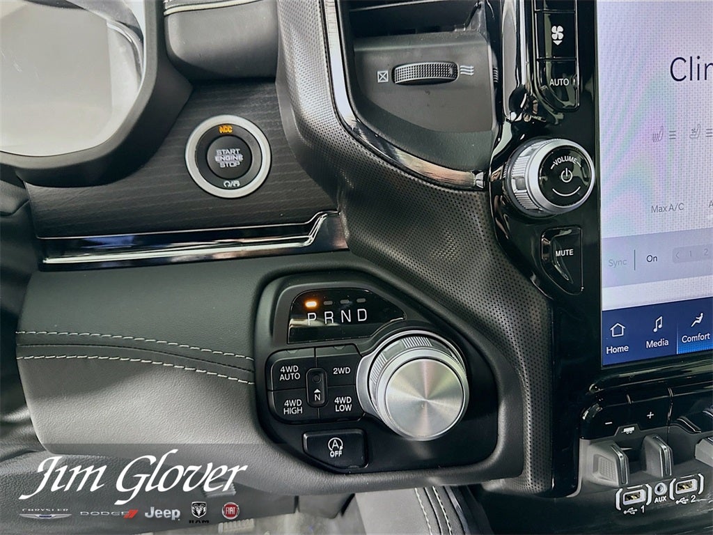 2024 RAM 1500 Limited Crew Cab 4x4 5'7' Box