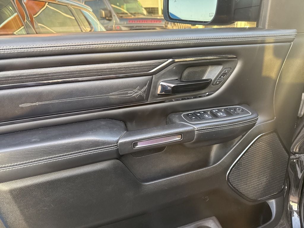 2022 RAM 1500 Limited Crew Cab 4x4 5'7' Box