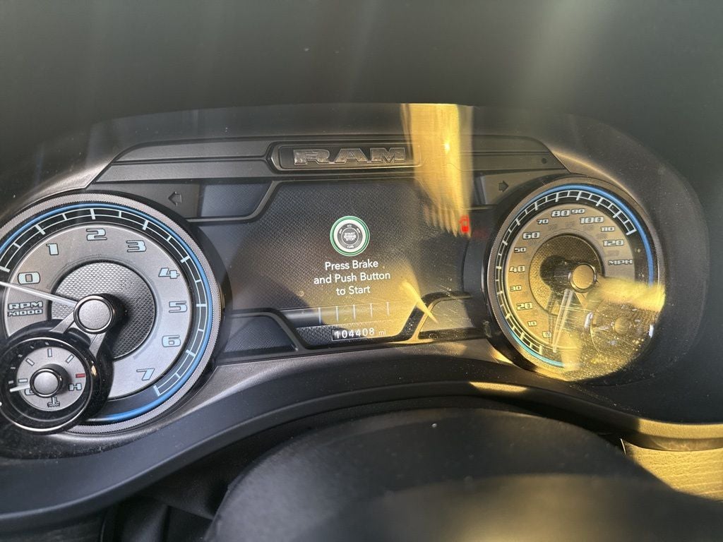 2022 RAM 1500 Limited Crew Cab 4x4 5'7' Box