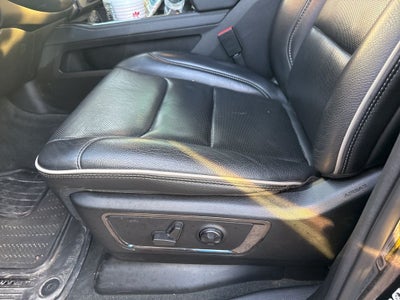 2022 RAM 1500 Limited Crew Cab 4x4 5'7' Box