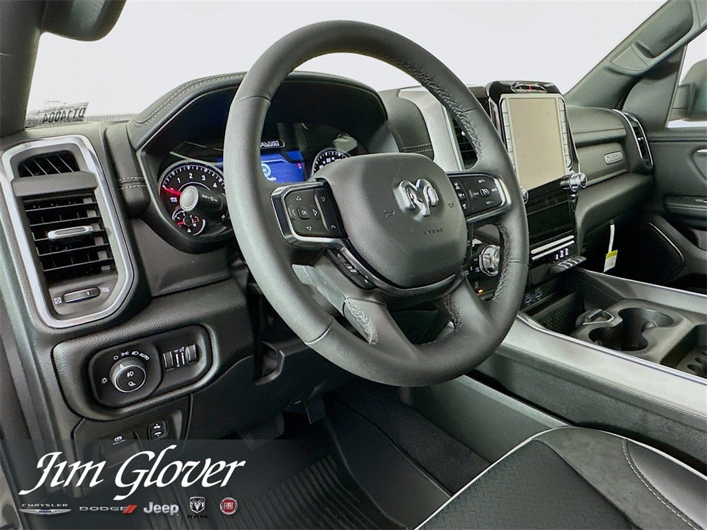 2026 RAM 1500 RAM 1500 LARAMIE CREW CAB 4X4 5'7' BOX