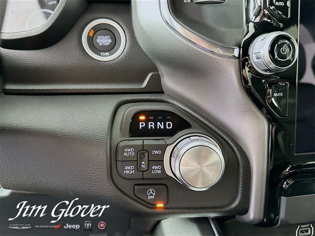 2026 RAM 1500 RAM 1500 LARAMIE CREW CAB 4X4 5'7' BOX