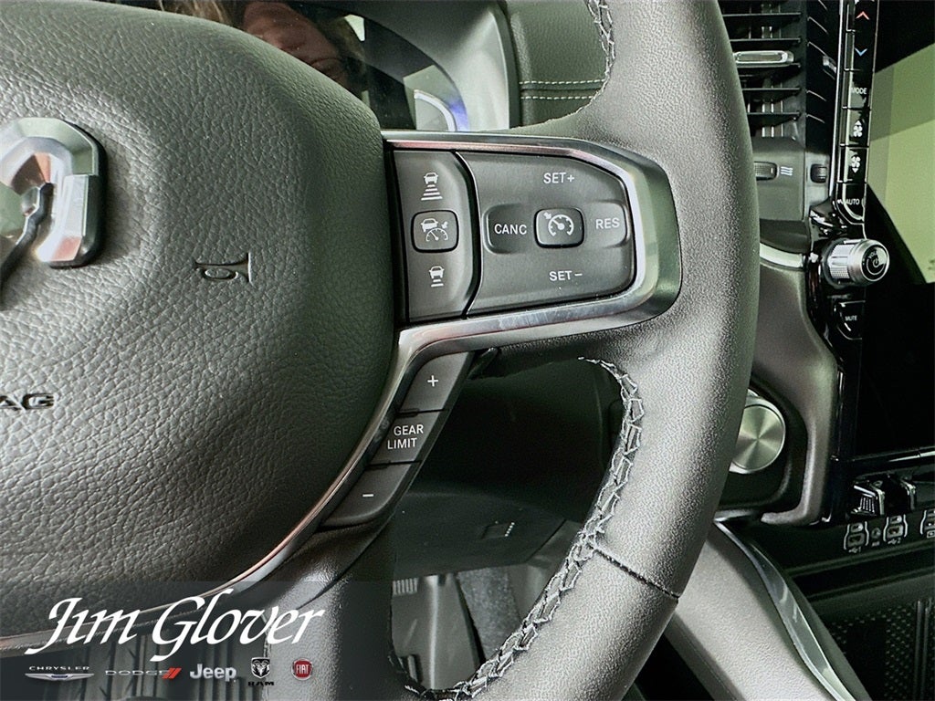 2026 RAM 1500 RAM 1500 LARAMIE CREW CAB 4X4 5'7' BOX